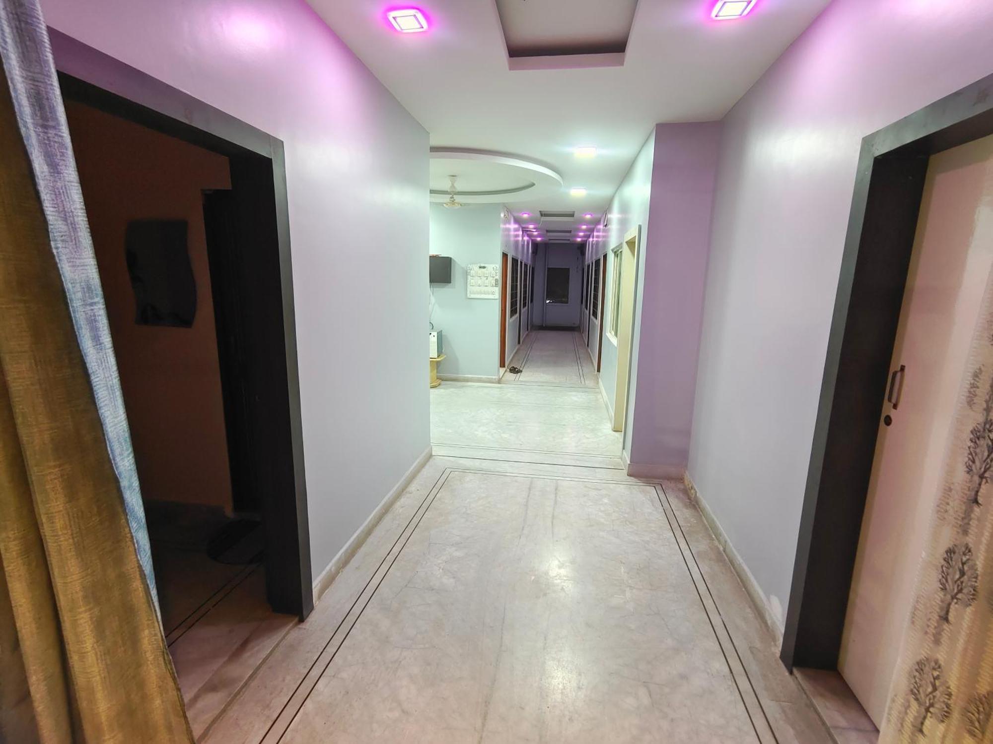 Hotel Anjali Ujjain Eksteriør billede